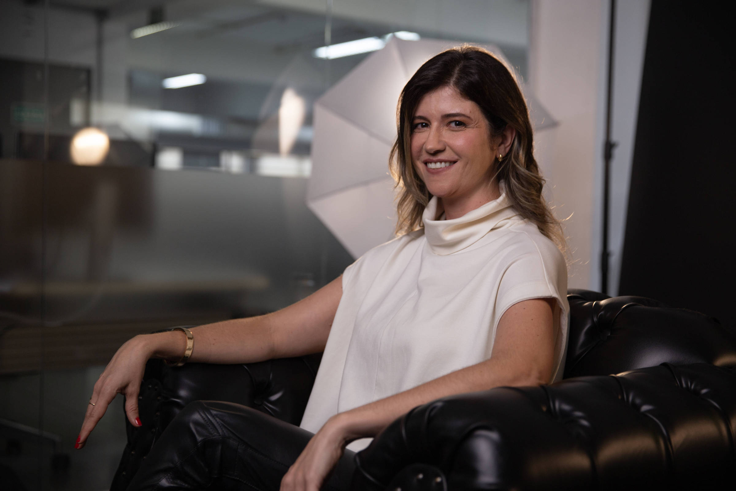 Aline Wolff ensina equilíbrio emocional na CasaFolha - 09/04/2025 - Poder