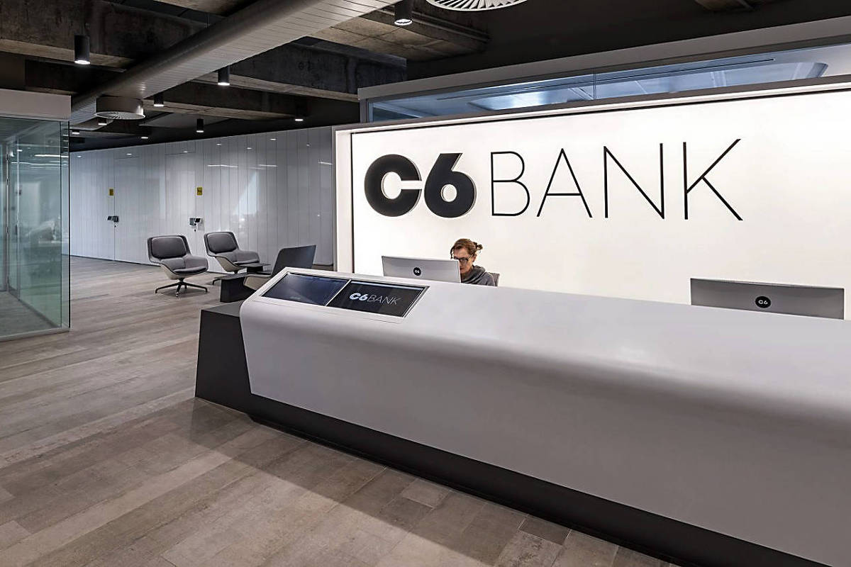 Bancários acusam C6 de pagar PLR menor do que o previsto - 09/04/2025 - Mercado